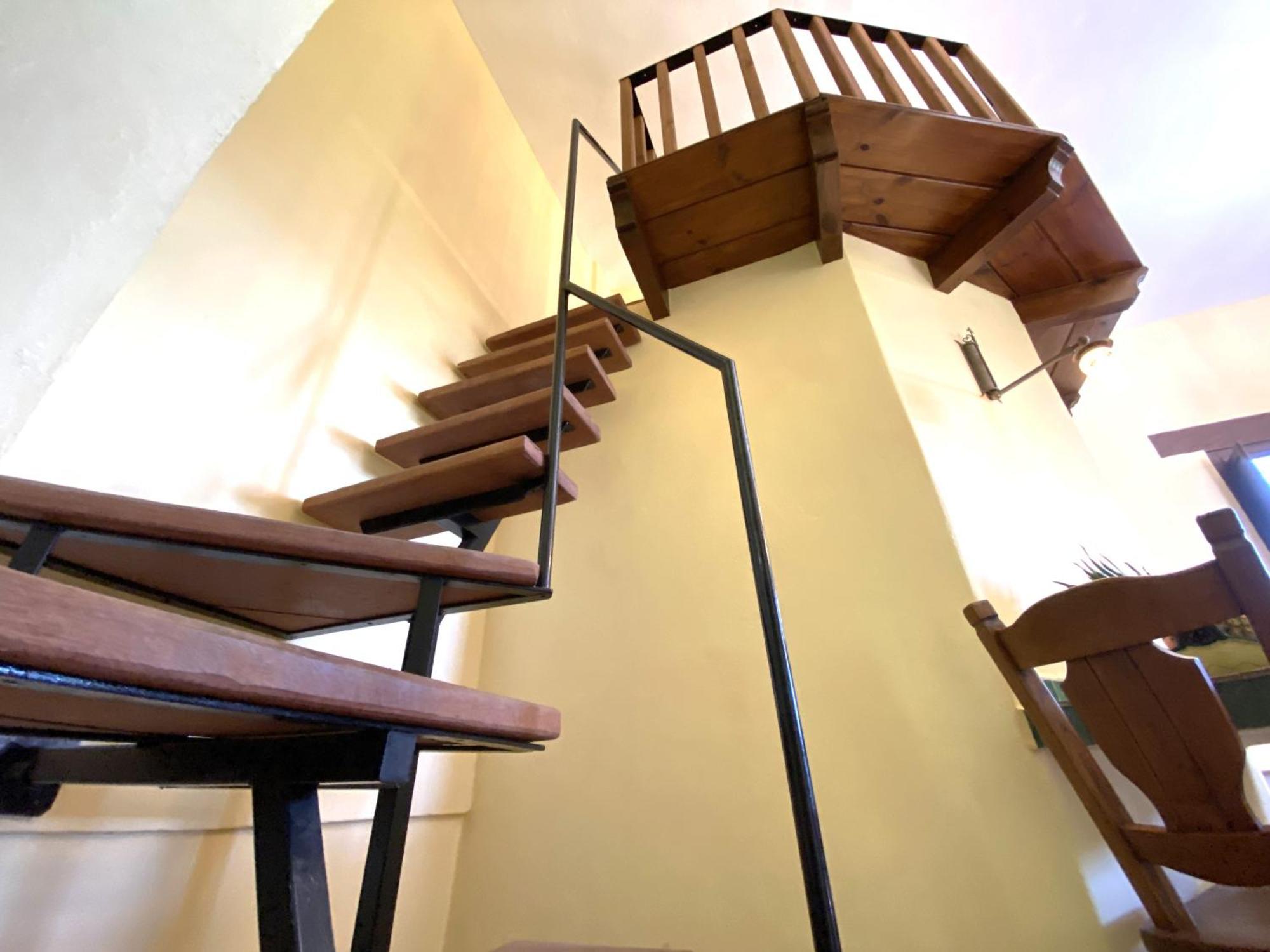 Castle Tower Apartment In Rural Holiday Park 'Bernard' Tolox Exteriér fotografie
